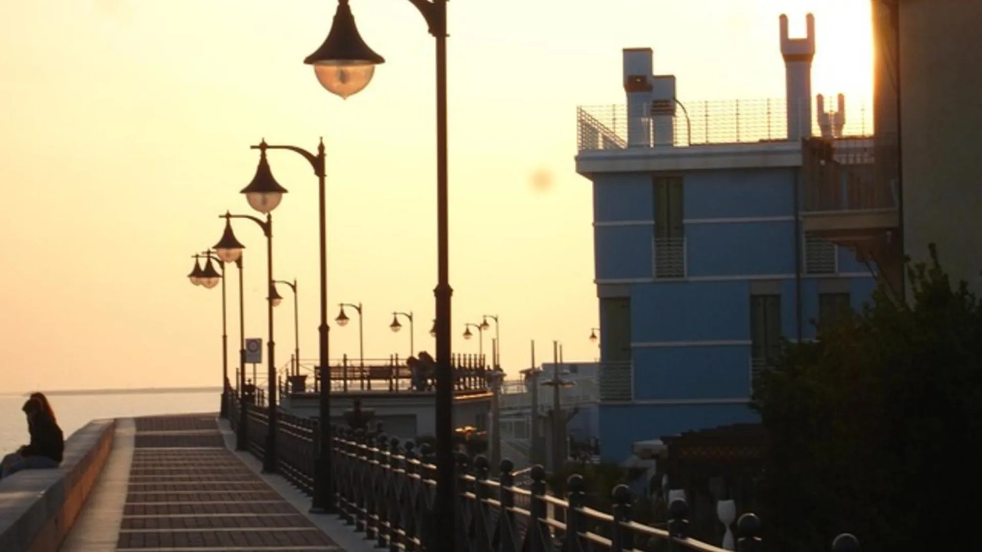 Bright Villa In Caorle, Private Garden - Beahost